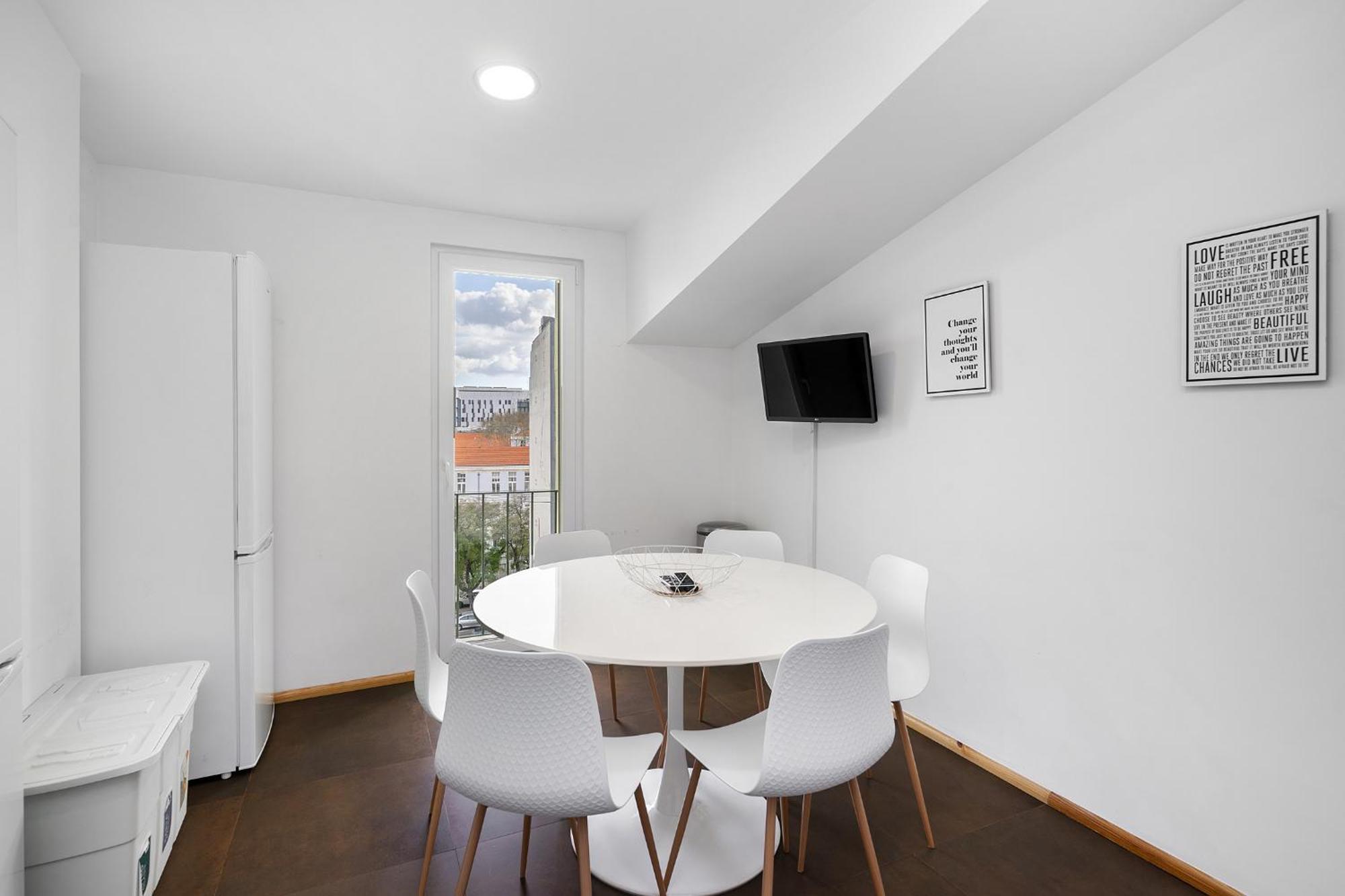 Whome Urban Tech Retreat, Modern Hubs For Remote Living Lisboa المظهر الخارجي الصورة