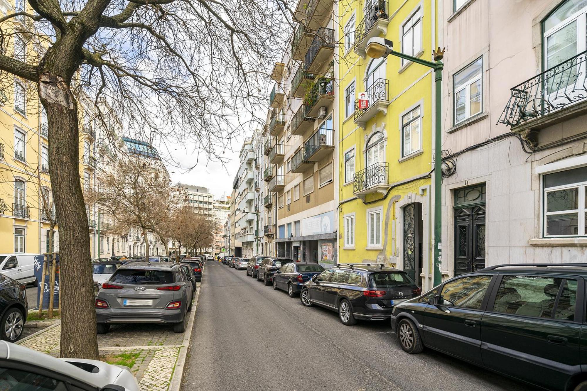 Whome Urban Tech Retreat, Modern Hubs For Remote Living Lisboa المظهر الخارجي الصورة